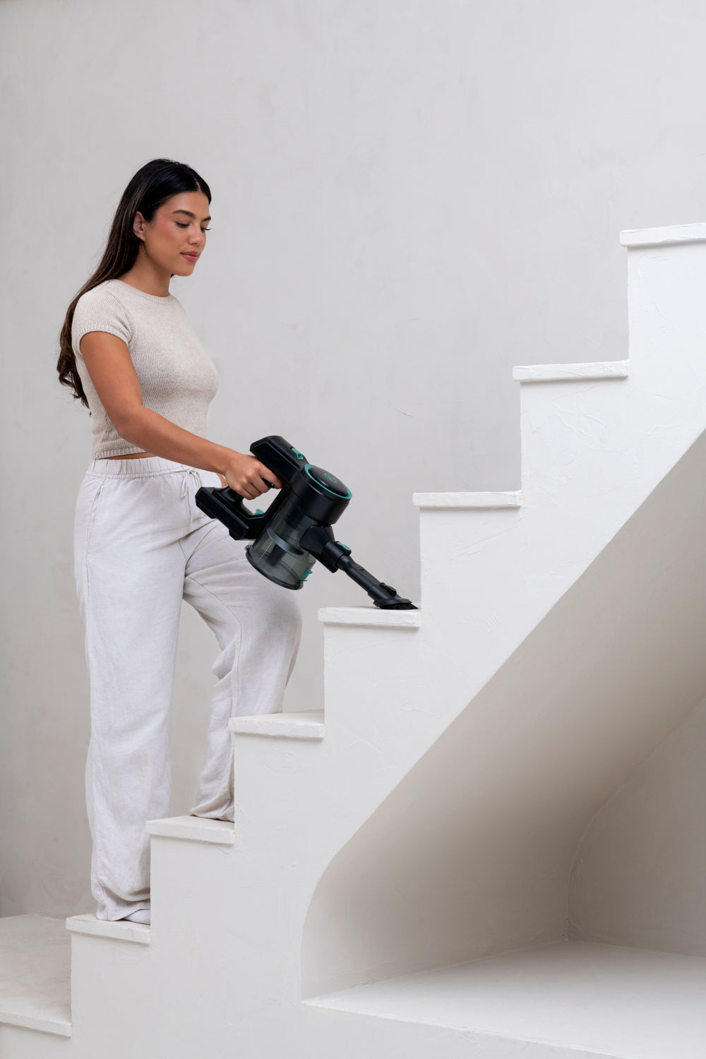 AG Steelstofzuiger. Frosted Green.